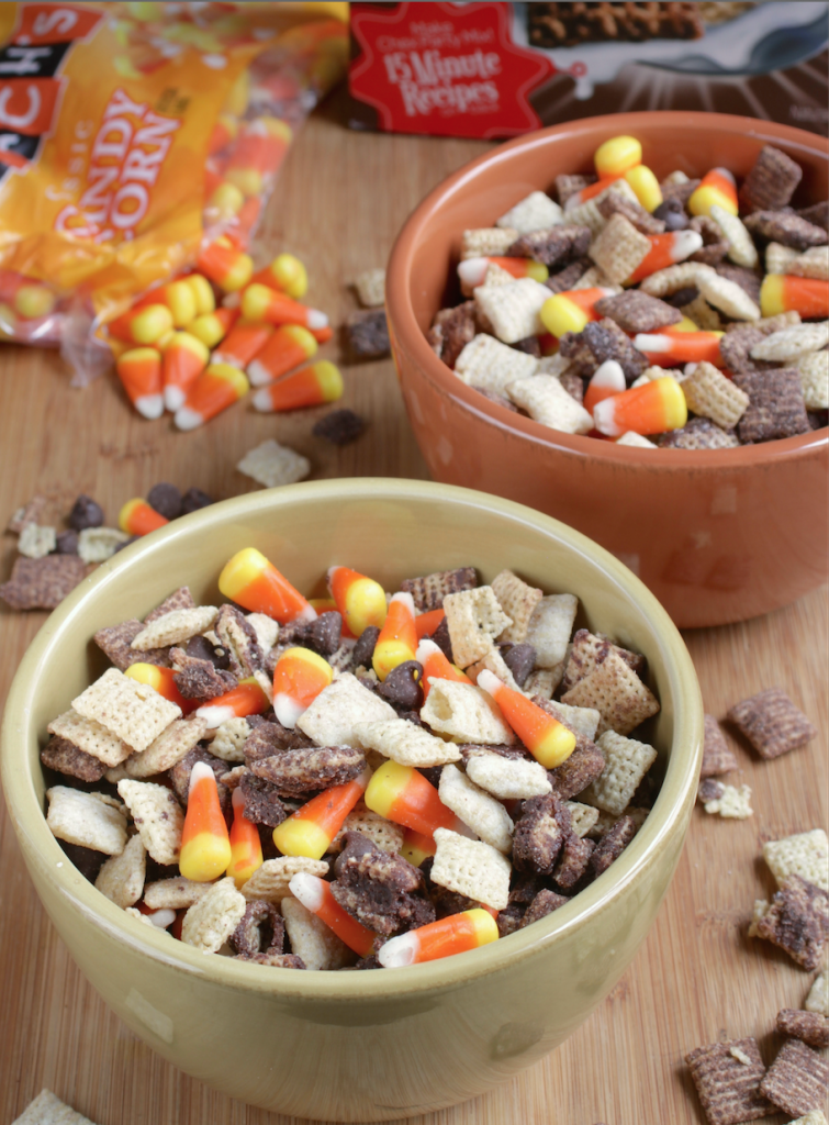 Halloween Chex Mix | The Wannabe Chef