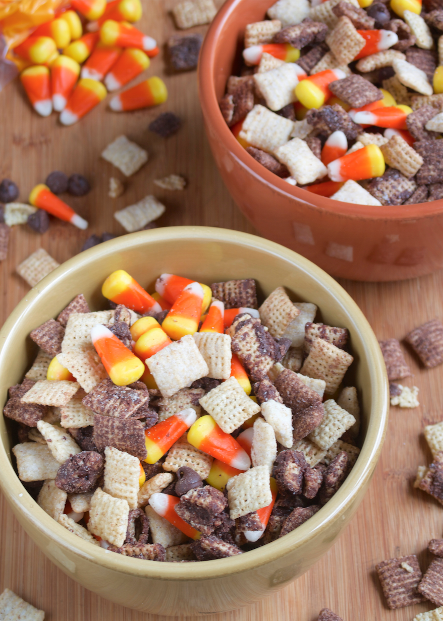 Halloween Chex Mix | The Wannabe Chef